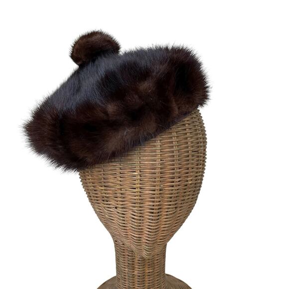 Vintage Conrad & Chandler Mink Fur Beret Style Hat With A Pom Pom, Small - Picture 2 of 6